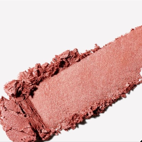 Mac Cosmetics Veluxe Pearl Eyeshadow - Picture 4 of 9